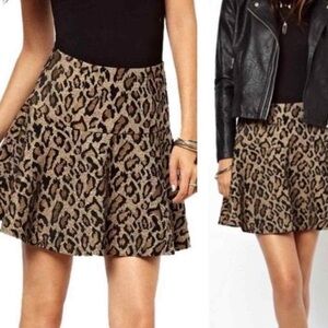 [Free People] Chenille Cheetah Print Mini A-Line Skirt, Size 4.